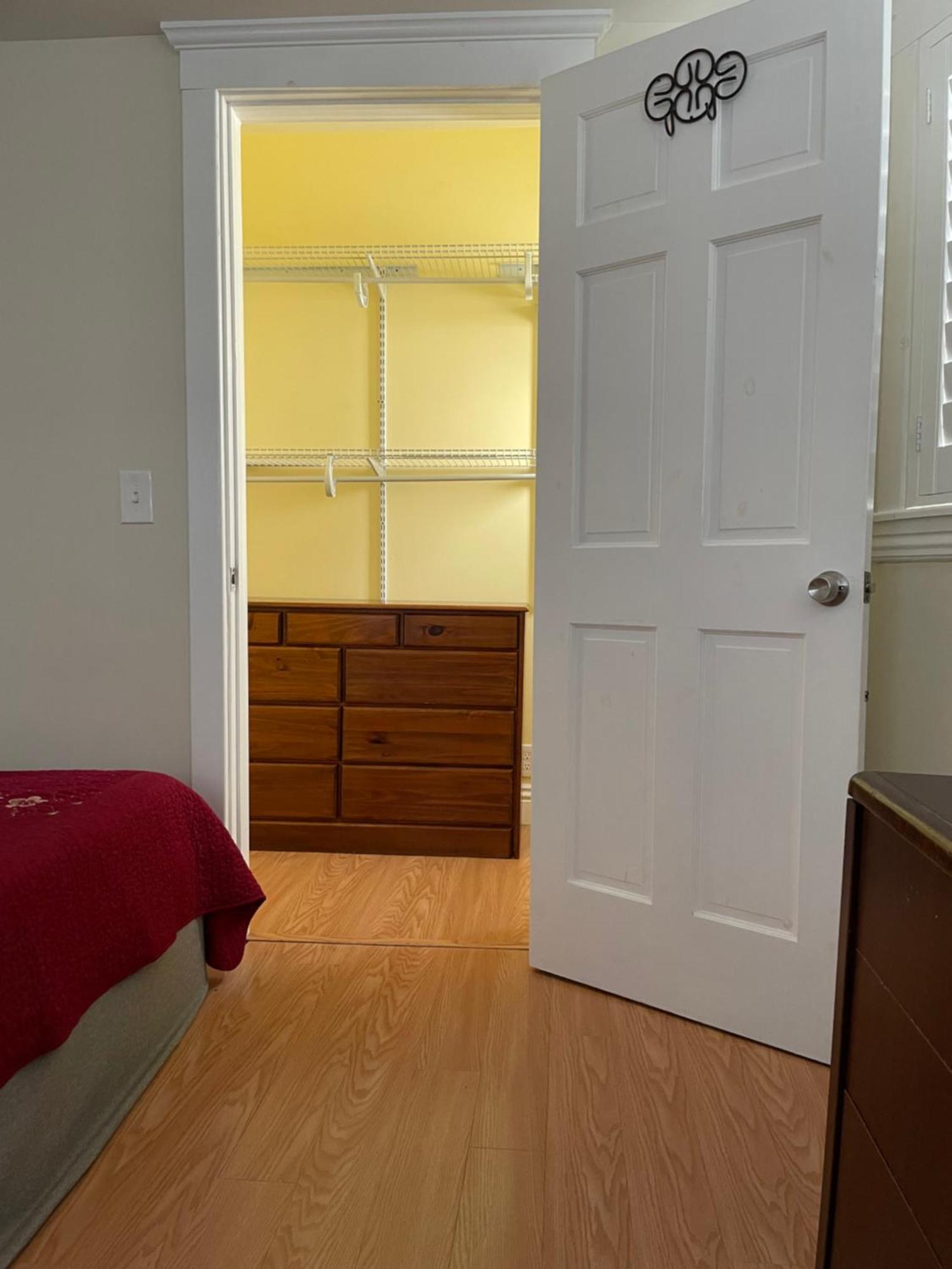 Séjour chez l'habitant Spacious Private Angeles Bedroom With Ac & Wifi & Private Fridge Near Usc The Coliseum Exposition Park Bmo Stadium Of Southern California